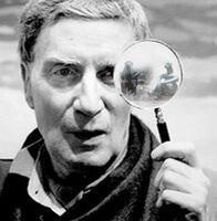 Brion Gysin uses hand-held scrying engine to pre-visualize the Hamangia scrying engine.